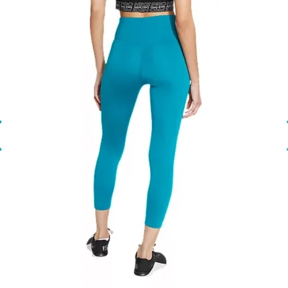 Nike Women's One Mid-Rise Crop Tights New with Tags - Picture 2 of 9